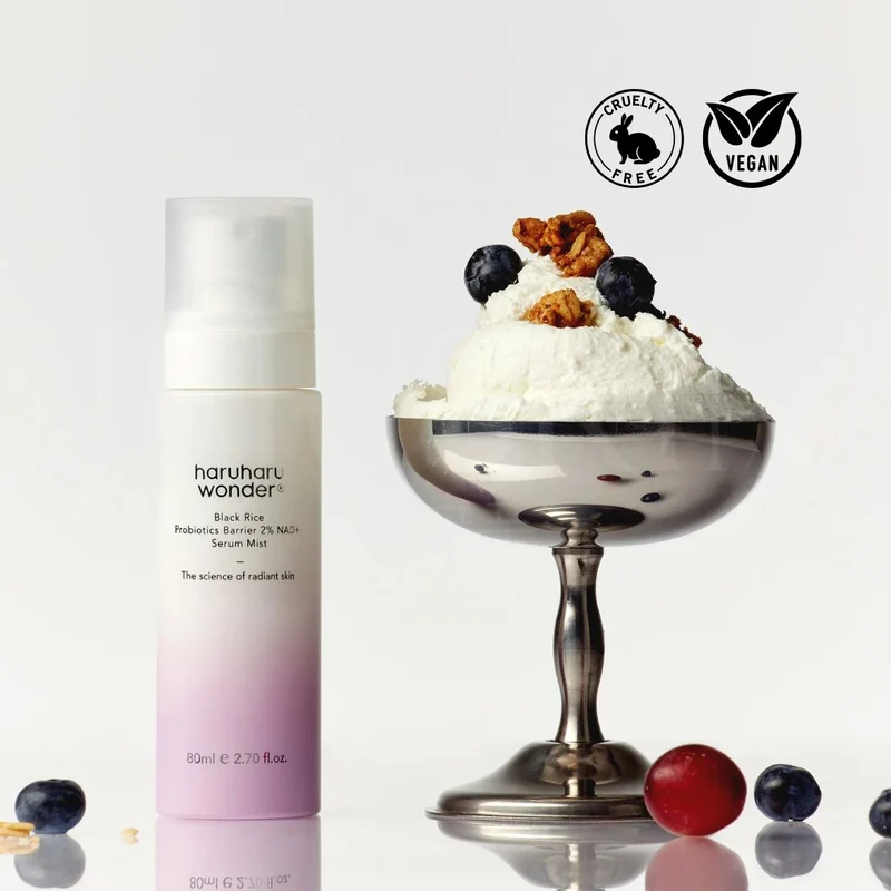 Haruharu Wonder - Brume hydratante au riz noir aux probiotiques et NAD+ 2% - 80ml