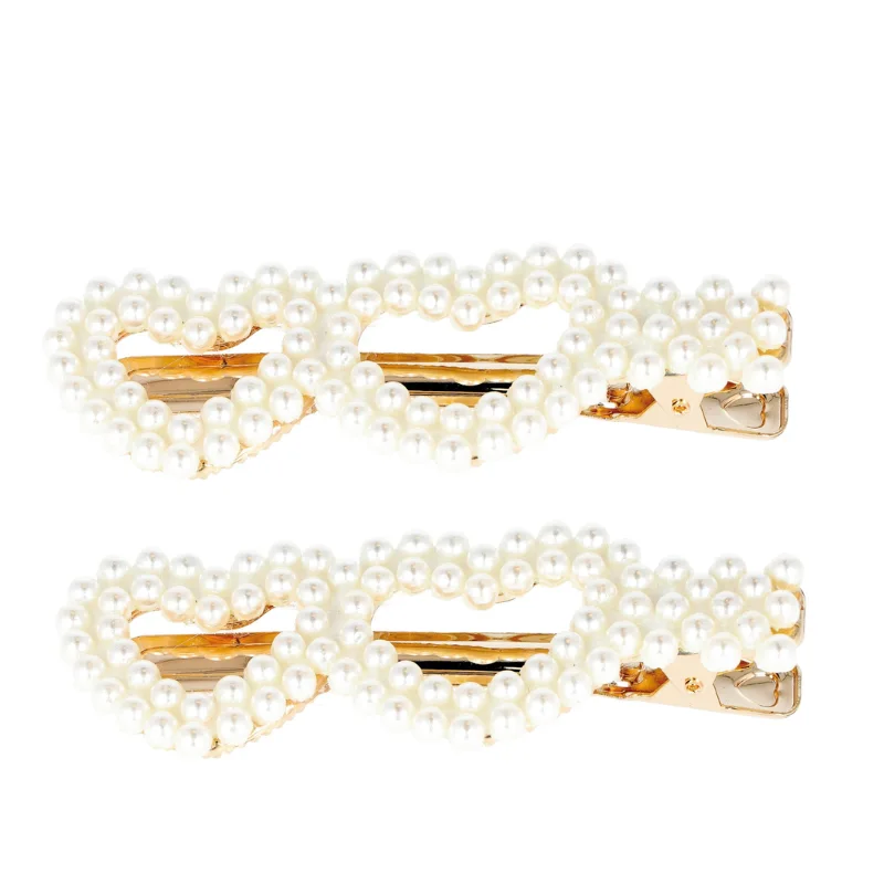 Barrettes Dorées avec 2 Cœurs en Perles Blanches
