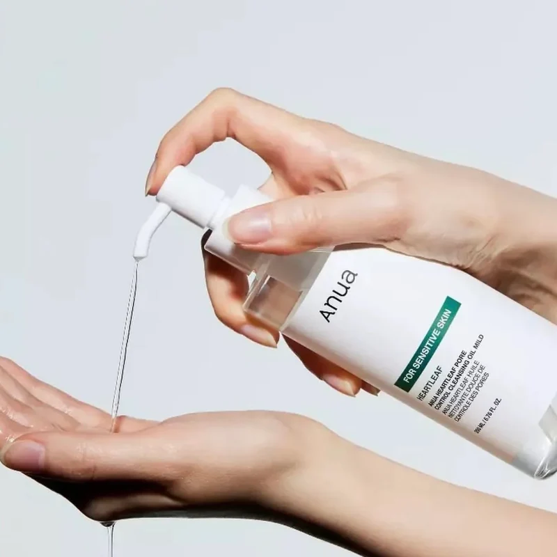 Anua - Huile nettoyante douce controle des pores Heartleaf pour peaux sensibles - 200ml