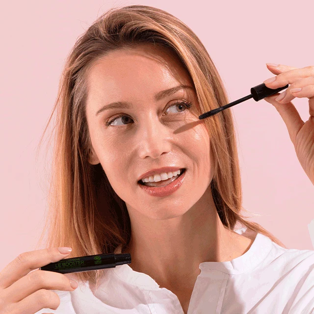 Sérum-Mascara Noir 2-en-1 (Soin + Mascara)
