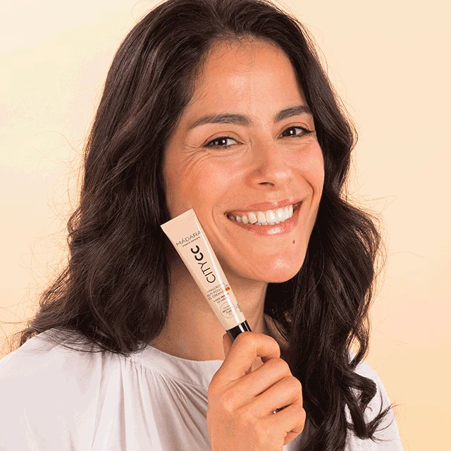 CC Crème 3-en-1 SPF 15 Acide Hyaluronique