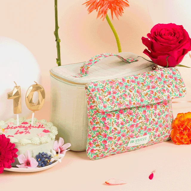 Trousse et Porte-Clés Fleuris Spécial 10 ans