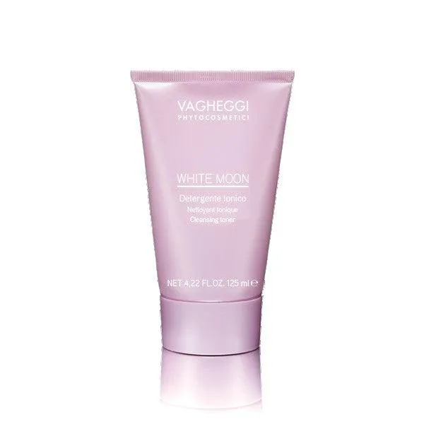 White Moon Cleansing Toner
