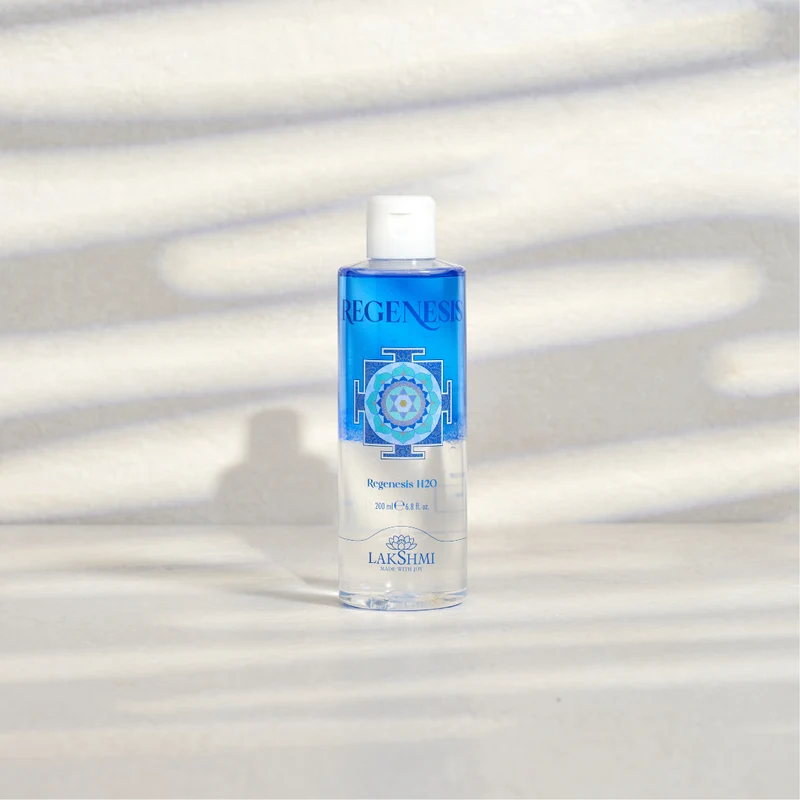 Eau micellaire biphasée apaisante
