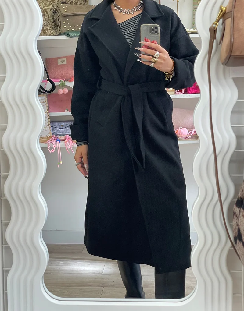 Karla noir