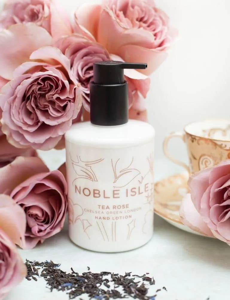 Noble Isle Rose Tea — Lozione mani