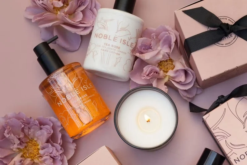 Noble Isle Rose Tea — Lozione mani