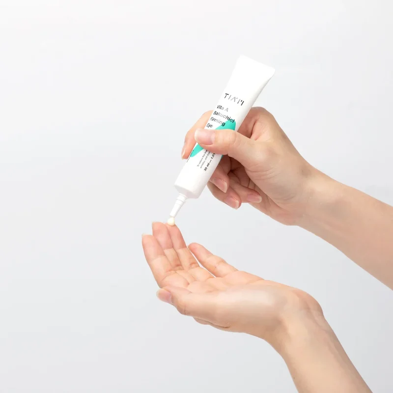 Contours des yeux Bakuchiol et Vitamine A
