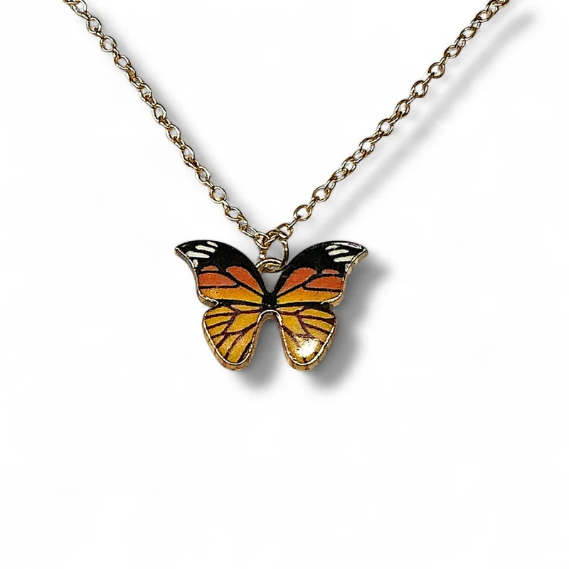1 Pièces Collier Élégant Rétro Y2K Papillon - Pendentif Multicolore Pour Femmes Et Hommes Port Quotidien Cadeau De Saint-Valentin Idéal Pour Soirées