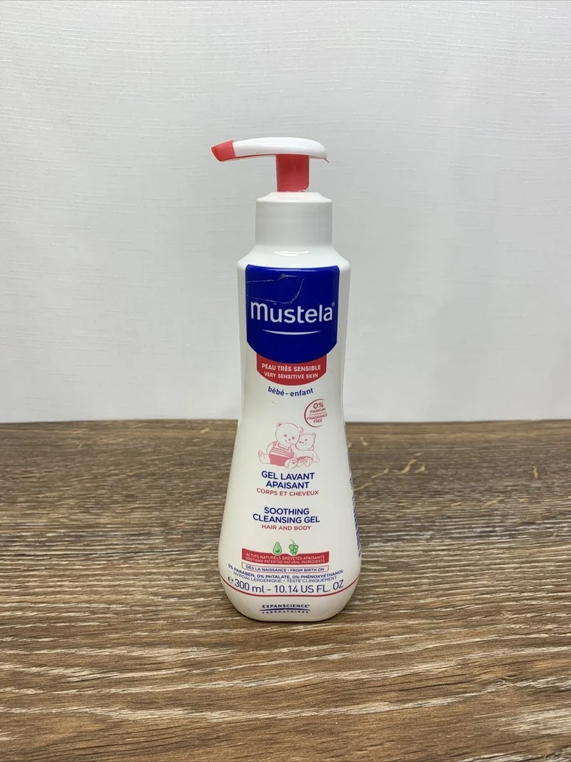 Mustela Bébé Gel Detergente Lenitivo Capelli e Corpo 300 ml — Gel doccia