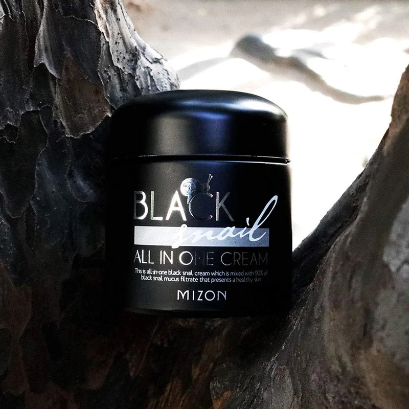 Mizon Black Snail 90% 75 ml — Crema viso