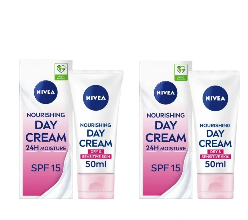 Nivea Essenziale Crema Giorno Nutriente Pelle Secca SPF 15 50 ml — Crema Viso