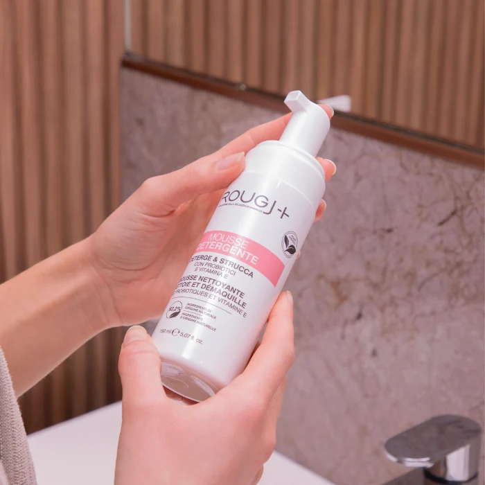 Mousse viso detergente