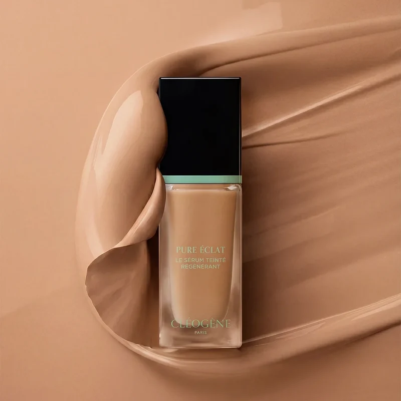 Pure Éclat - Le Sérum Teinté Régénérant