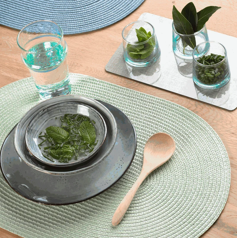 Gewebtes Tischset, oval