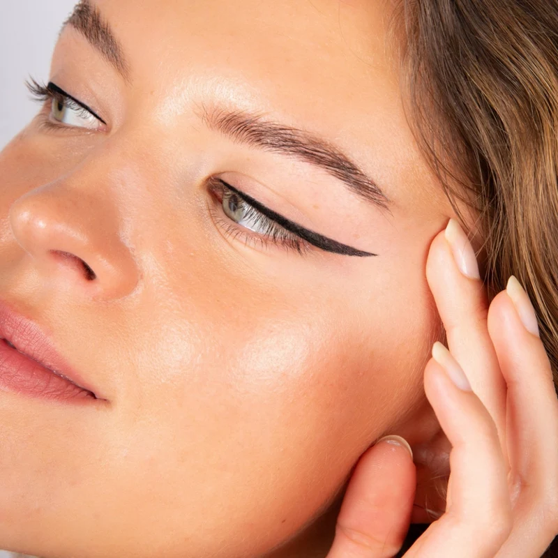 Eyeliner Feutre Noir Bio