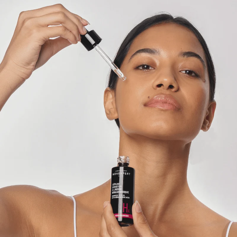 Le Sérum Booster à l'Acide Hyaluronique