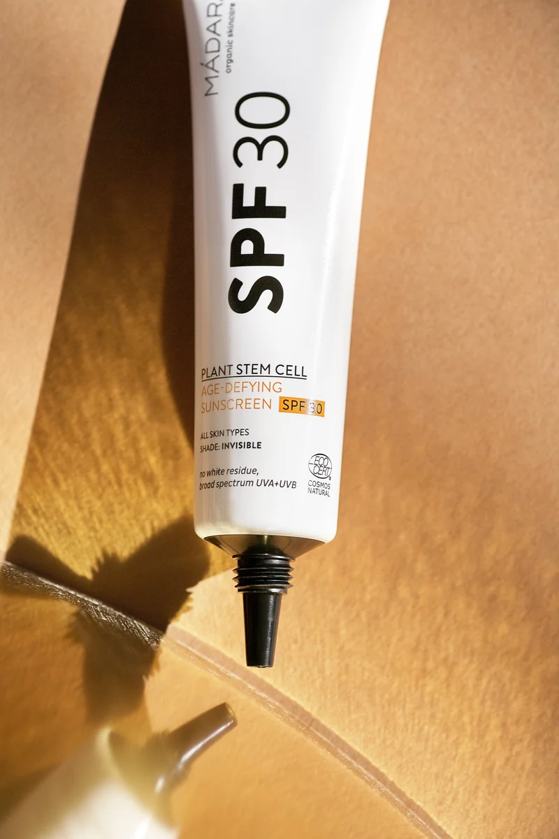 Crème solaire visage anti-âge SPF30