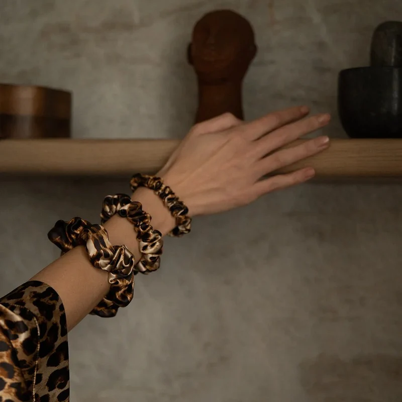 Silk Scrunchie Leopard
