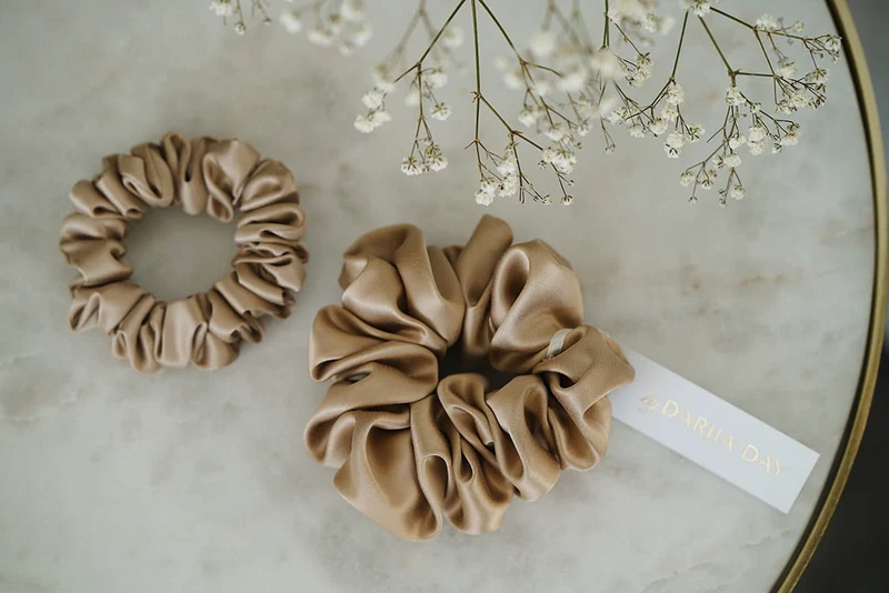 Silk Scrunchie French Beige