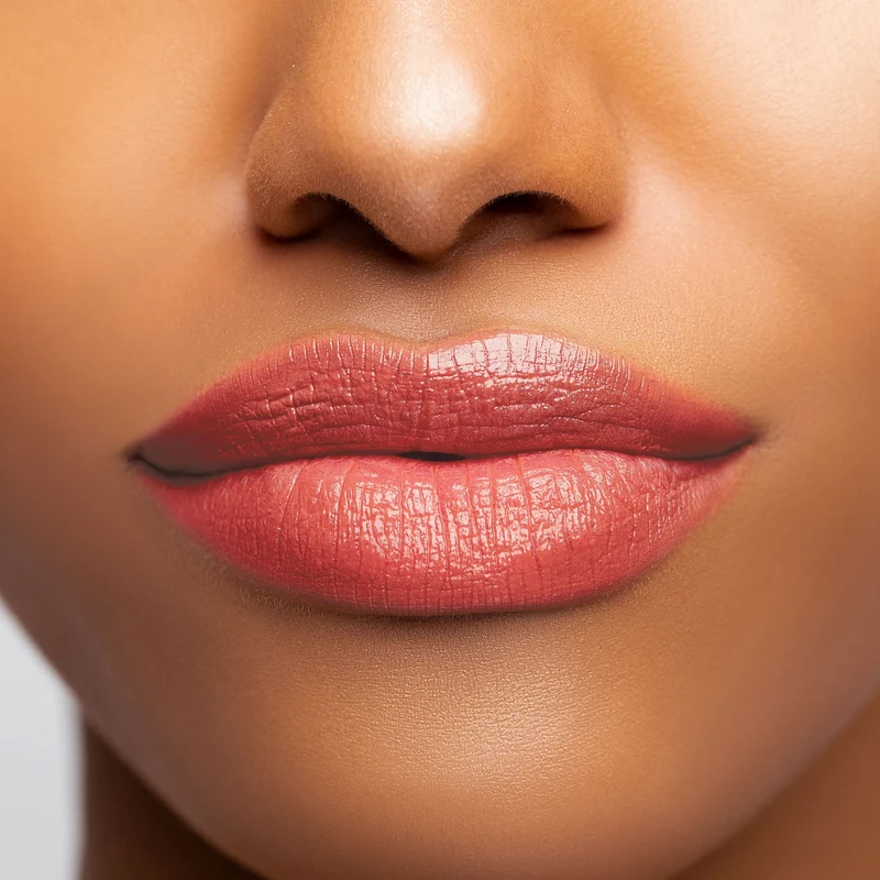 Rouge à lèvres satiné