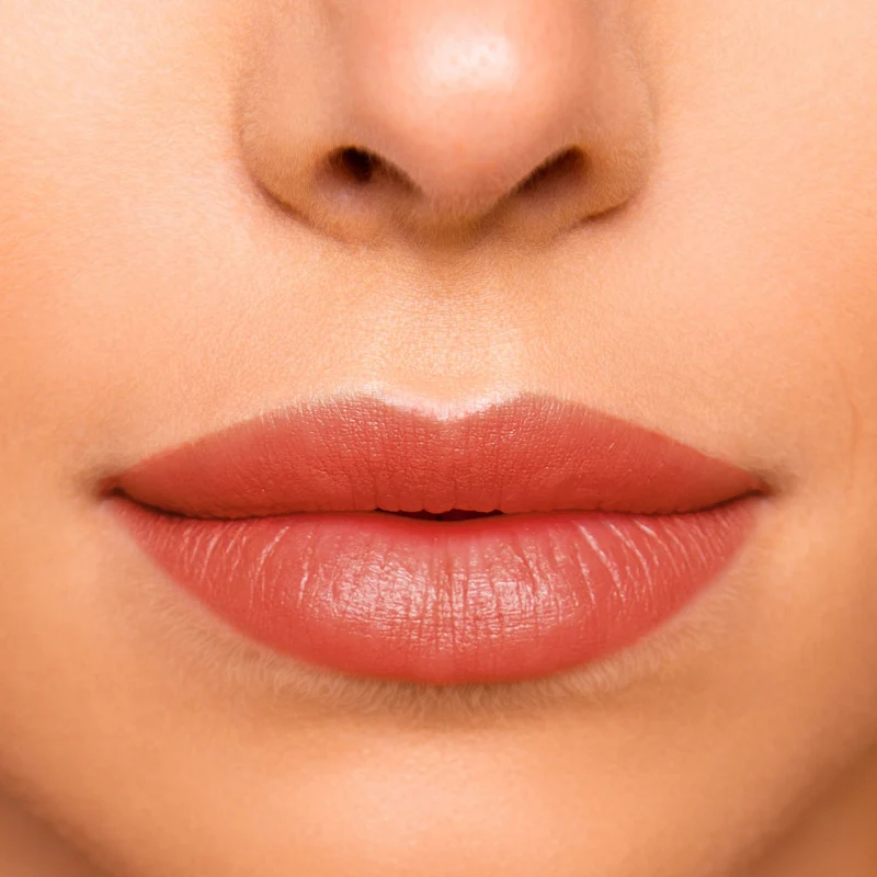 Rouge à lèvres satiné