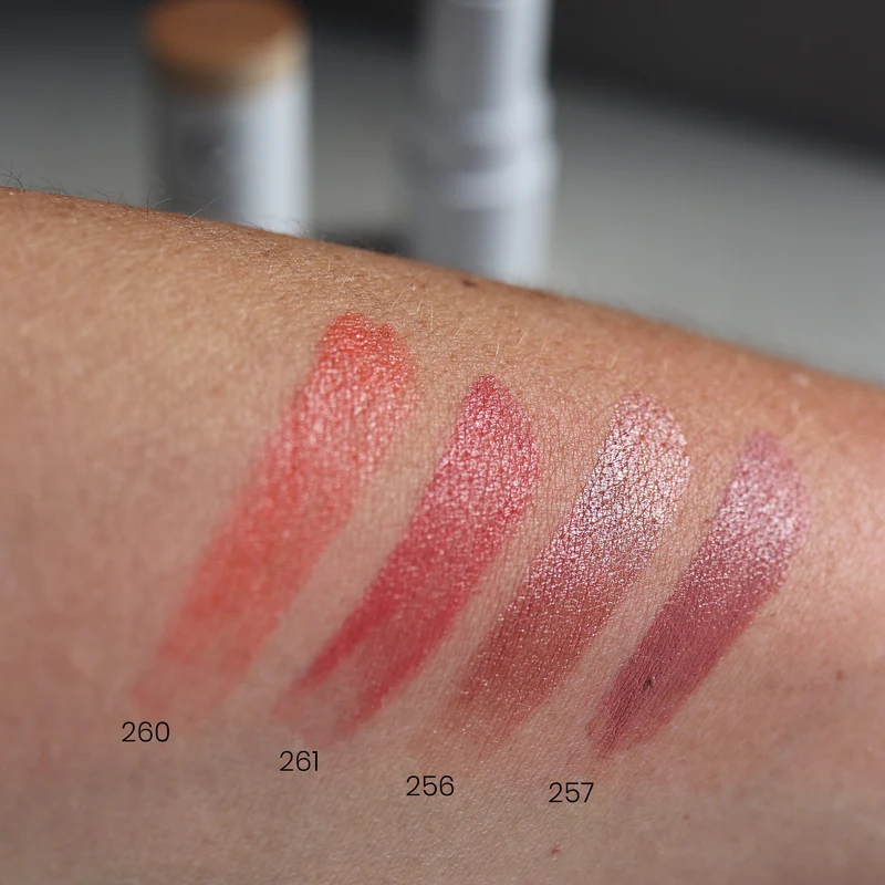 Rouge à lèvres satiné