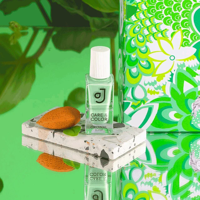 ORIJINAL : Vernis à Ongles Vert Amande