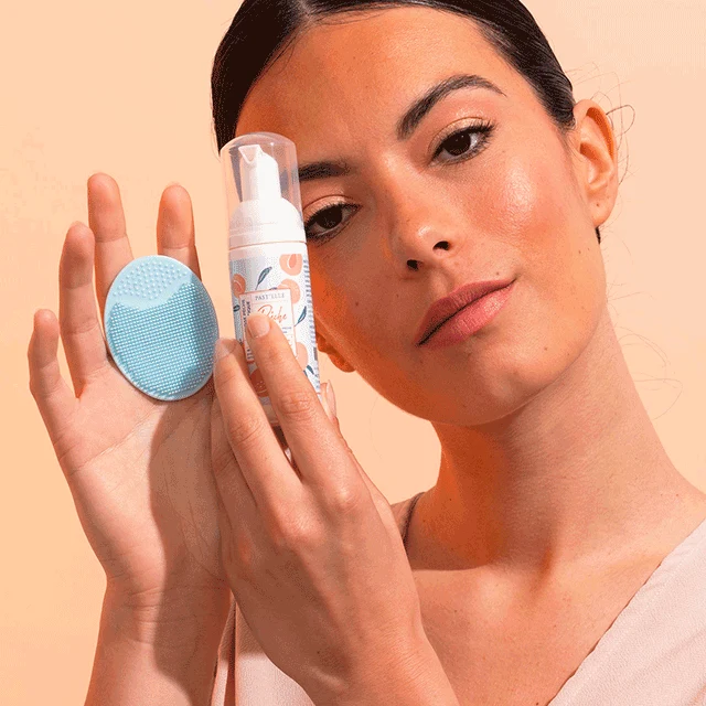 Mousse Visage Enzymatique Pêche Exfoliant Belle Peau + Votre Biotyfull Brosse Nettoyante Visage