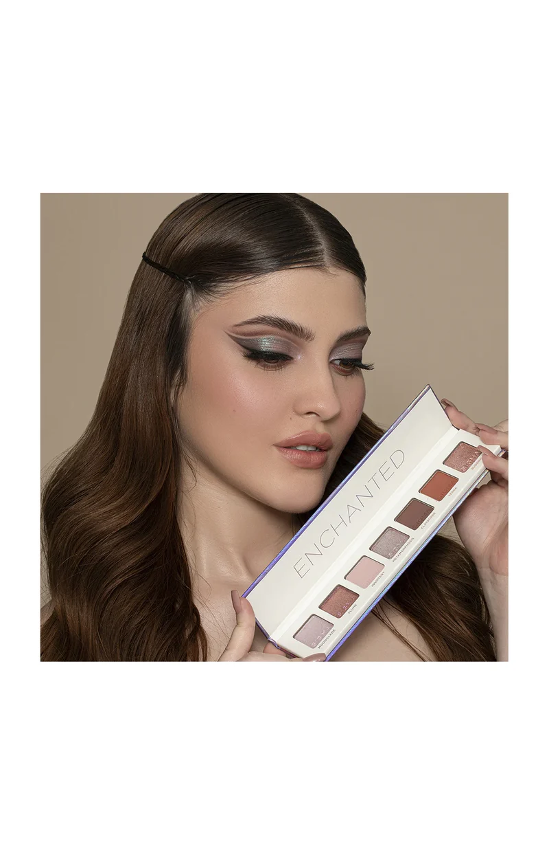 Palette de 7 ombres à paupières - Enchanted Mini