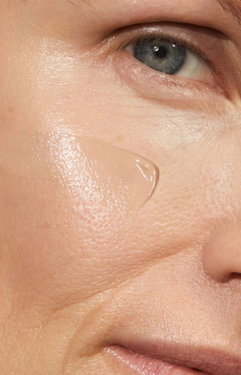 Fond de teint semi-mat - Peptides & acide hyaluronique - 30 ml